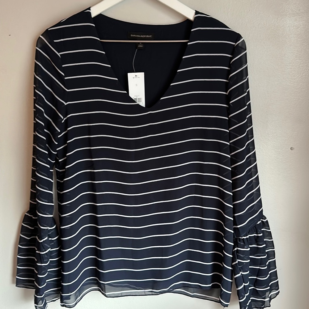NWT Banana Republic blouse Size S - Picture 2 of 7